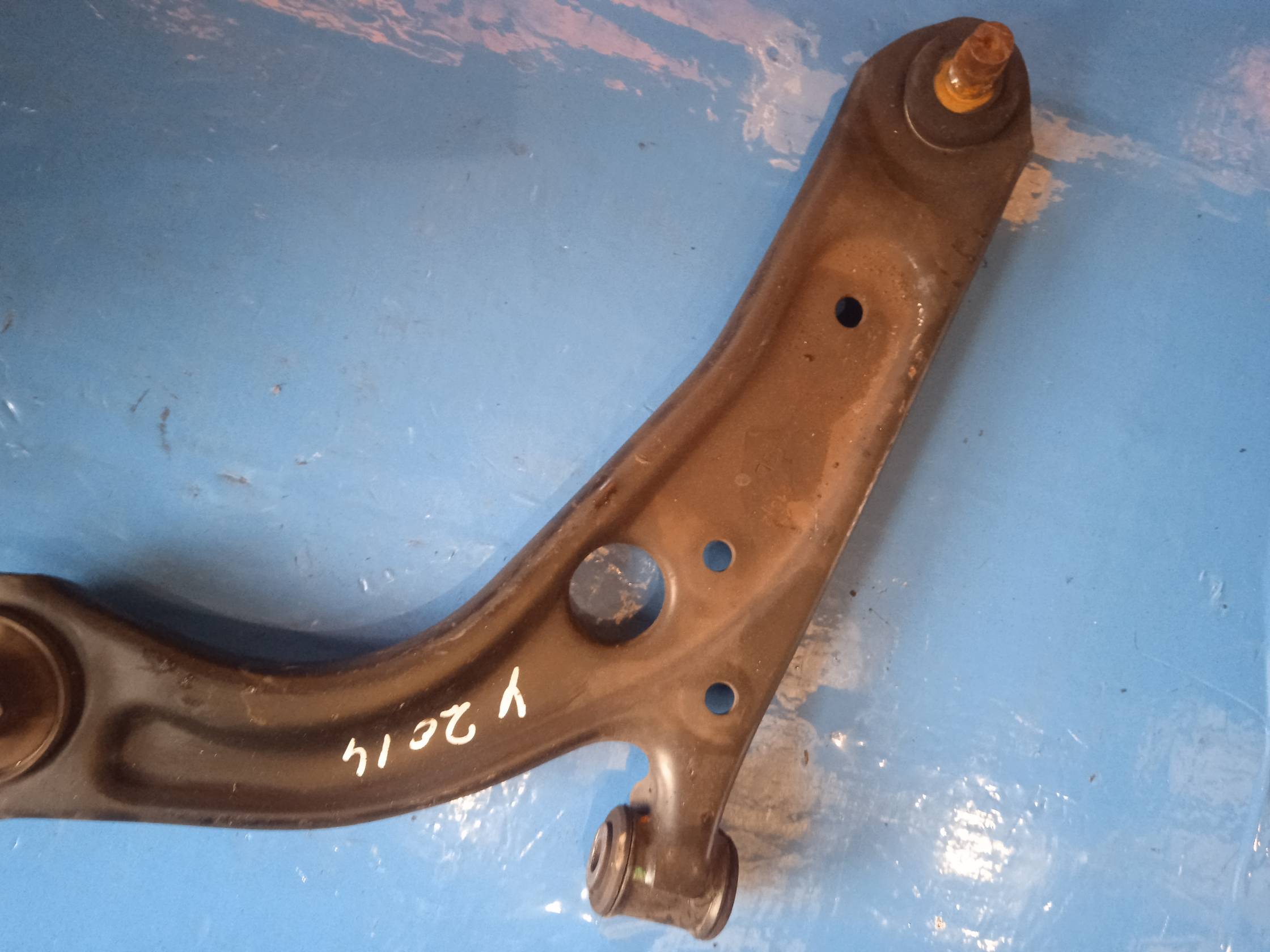 Braccio oscillante sosp. ant. sx.